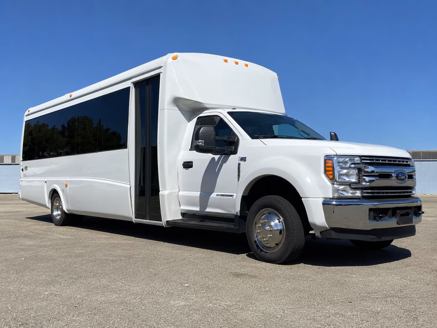 find the perfect transportation for your next school field trip 1