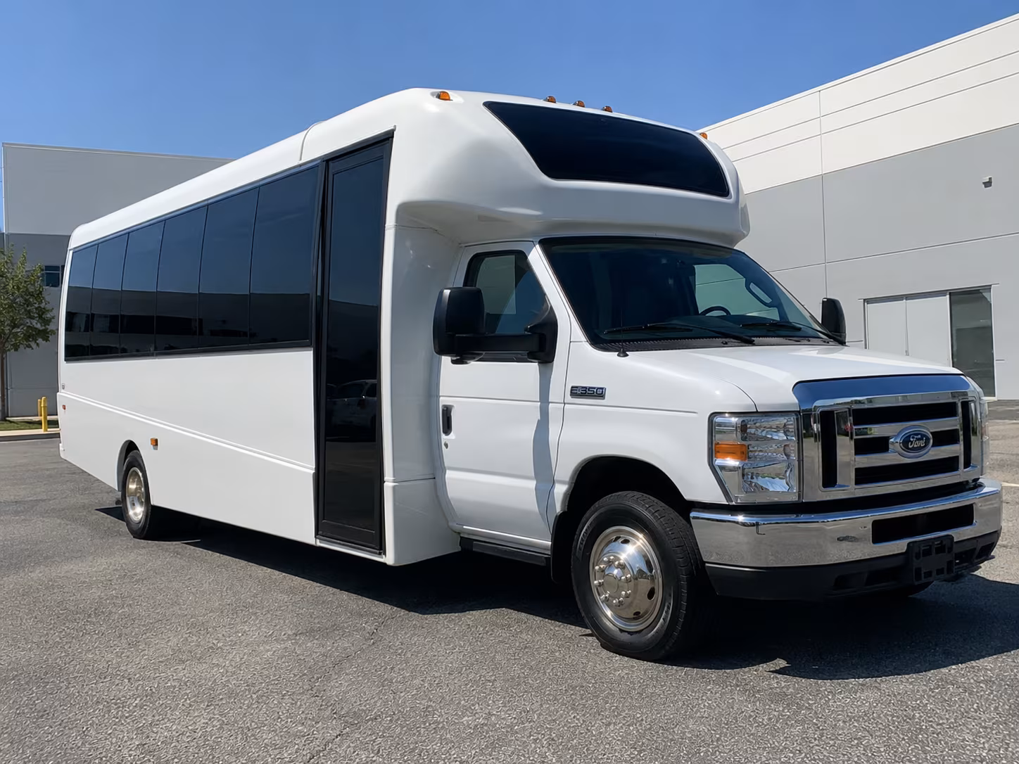 ski resort bus rentals to snowbasin powder mountain and nordic valley